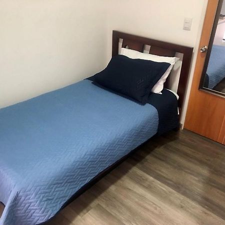 Apto Privado Cerca Al Aeropuerto -Transporte Disponible Богота Экстерьер фото